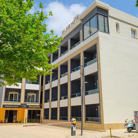 Laid Hotel Vlorë Exteriör bild