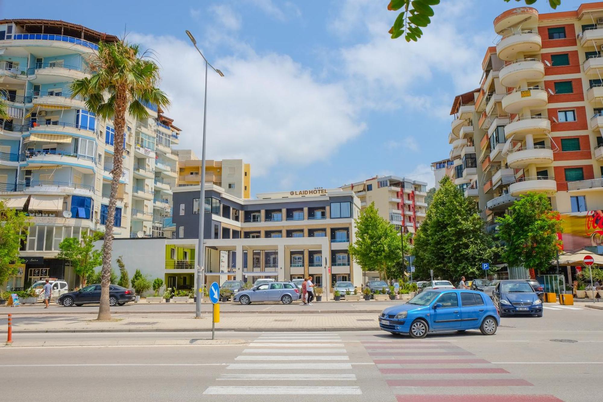 Laid Hotel Vlorë Exteriör bild