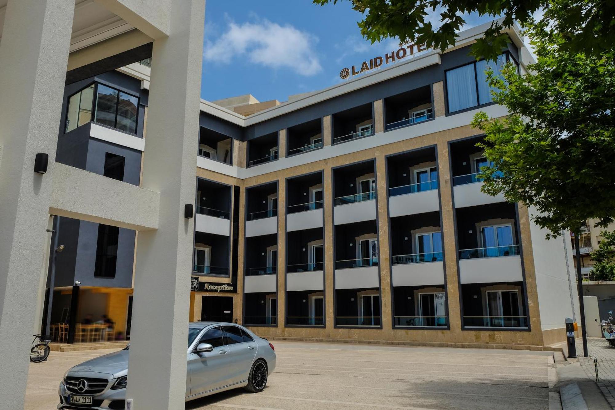 Laid Hotel Vlorë Exteriör bild